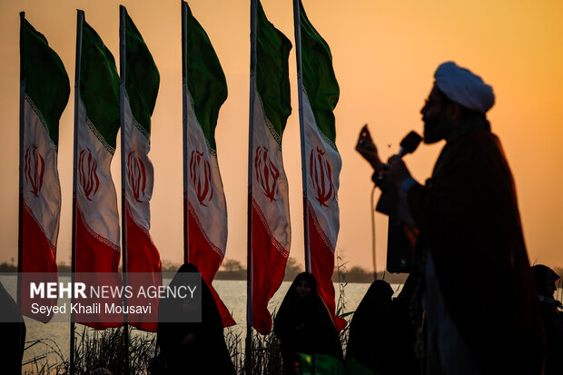 راهیان نور در يادمان شهدای علقمه خرمشهر