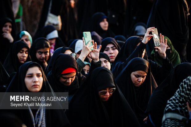 راهیان نور در يادمان شهدای علقمه خرمشهر