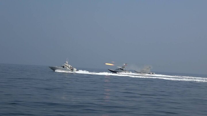 Iran drills for ‘smart control’ of Hormuz Strait