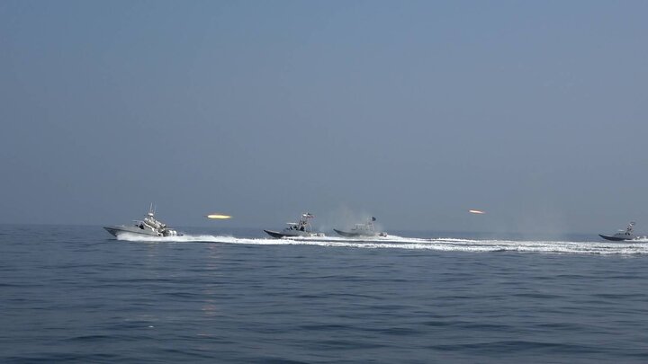Iran drills for ‘smart control’ of Hormuz Strait