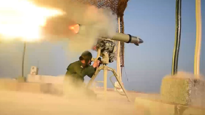 Iran drills for ‘smart control’ of Hormuz Strait