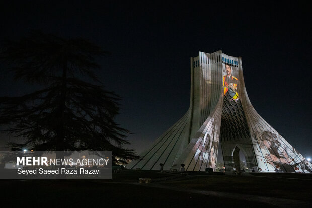 نورپردازی سه بعدی به مناسبت بزرگداشت شهدای فتنه آمریکایی - صهیونیستی