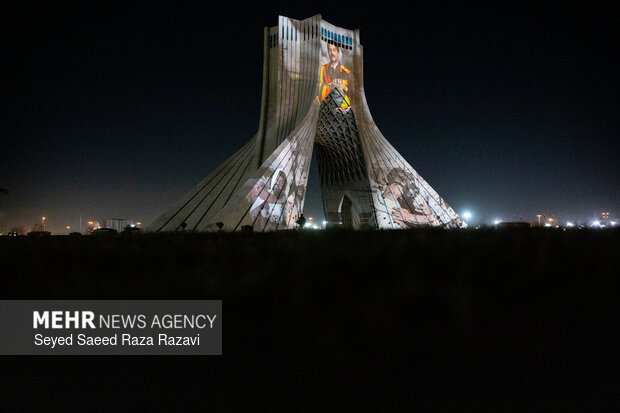 نورپردازی سه بعدی به مناسبت بزرگداشت شهدای فتنه آمریکایی - صهیونیستی