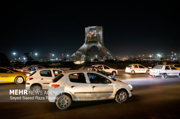 نورپردازی سه بعدی به مناسبت بزرگداشت شهدای فتنه آمریکایی - صهیونیستی
