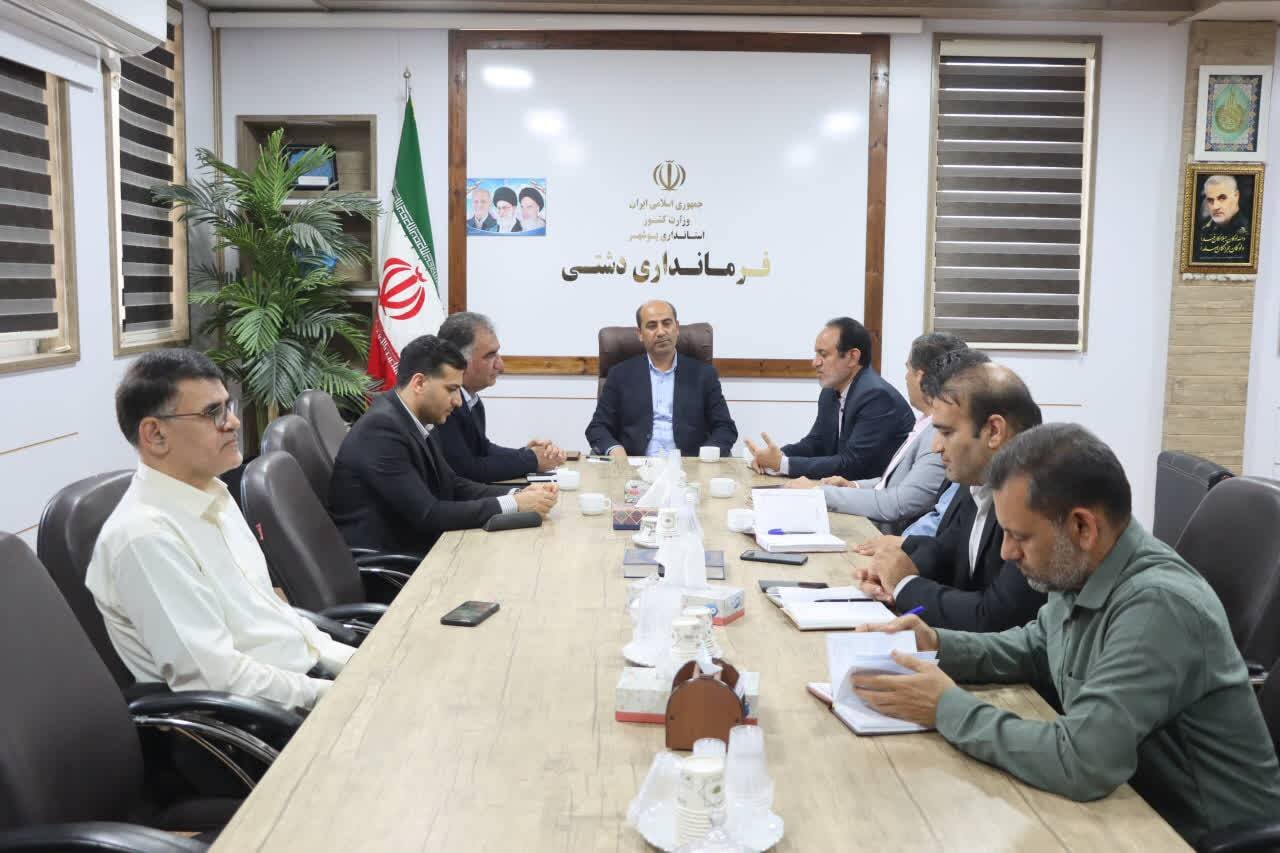 فرماندار دشتی: کسب رضایت مردم باید اولویت مدیریت شهری باشد