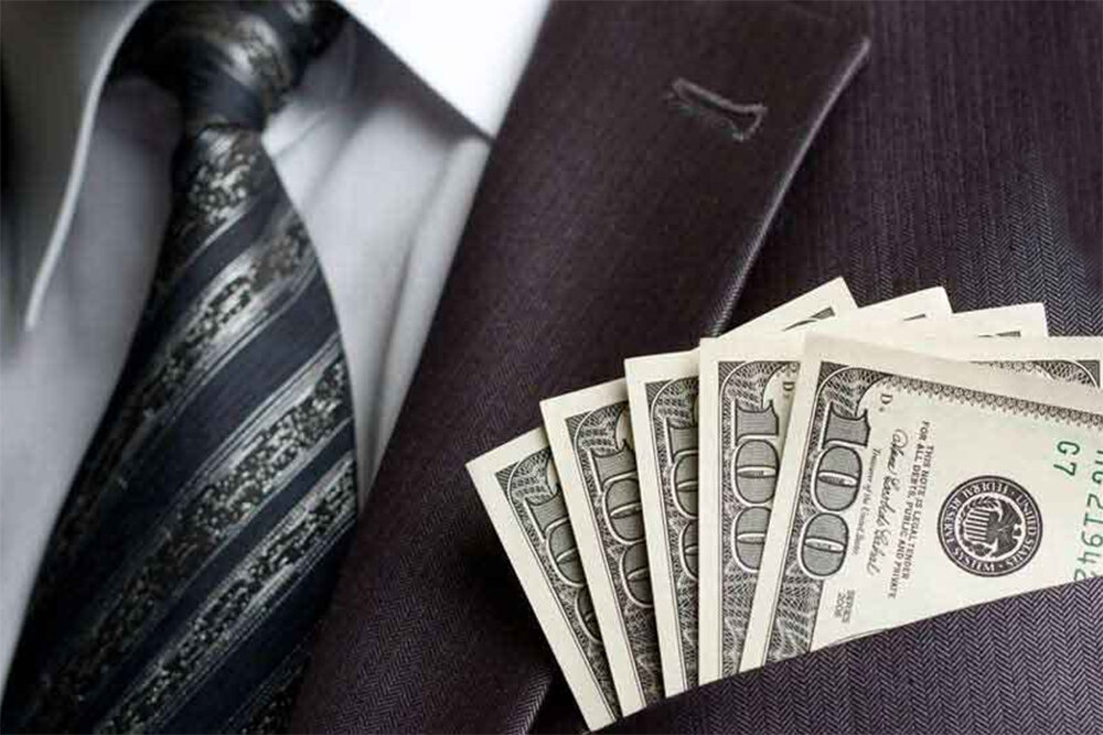 راديويي،پرونده،نمايش،پليكان،داربي،احمد،محمد،حضور،آقاخاني،شاو ...