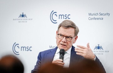 پاریس درباره «حاکمیت اروپایی» حرف‌های زیادی می‌زند، اما هزینه نمی‌کند