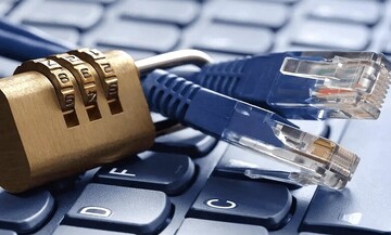 کاربران ایمن یا اینترنت آزاد؟