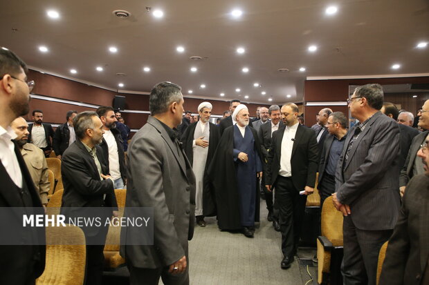 سفر رئیس قوه قضائیه به اصفهان