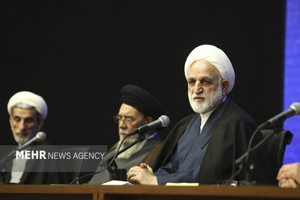 سفر رئیس قوه قضائیه به اصفهان