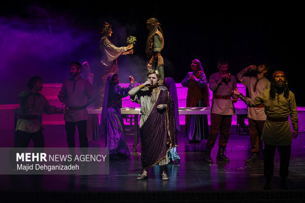 اجرای نمایش «هیولاکش» در یزد