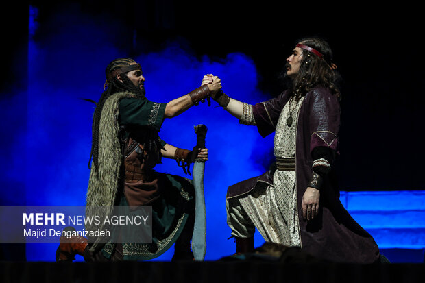 اجرای نمایش «هیولاکش» در یزد