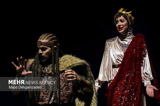 اجرای نمایش «هیولاکش» در یزد