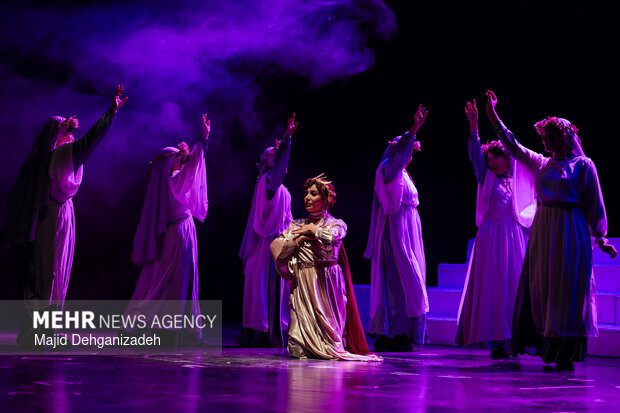 اجرای نمایش «هیولاکش» در یزد