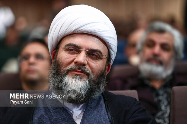 آیین تکریم کوروش زارعی