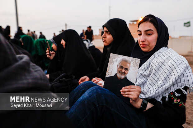 راهیان نور در یادمان شهدای شلمچه