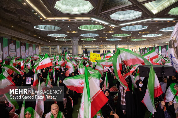 ڕێوڕسمی چلەی شەهیدان و کوژراوانی ئاژاوەی ئەمریکایی-زایۆنی لە تاران