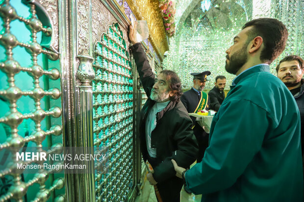 آیین غبارروبی ضریح مطهر آستان مقدس امامزاده صالح (ع)