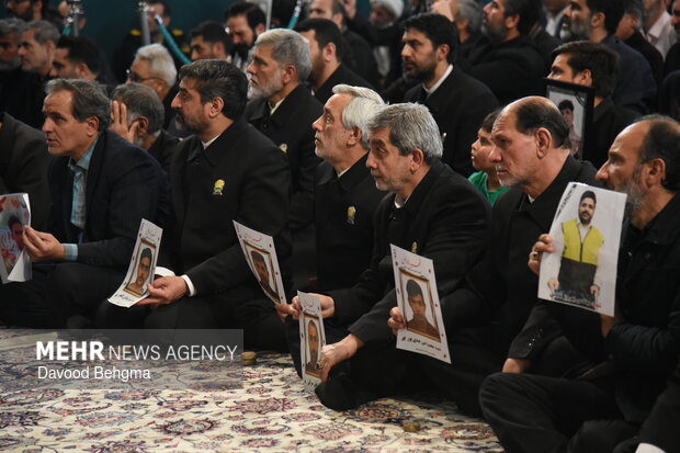 اربعین شهدای فتنه آمریکایی و صهیونیستی در مشهد