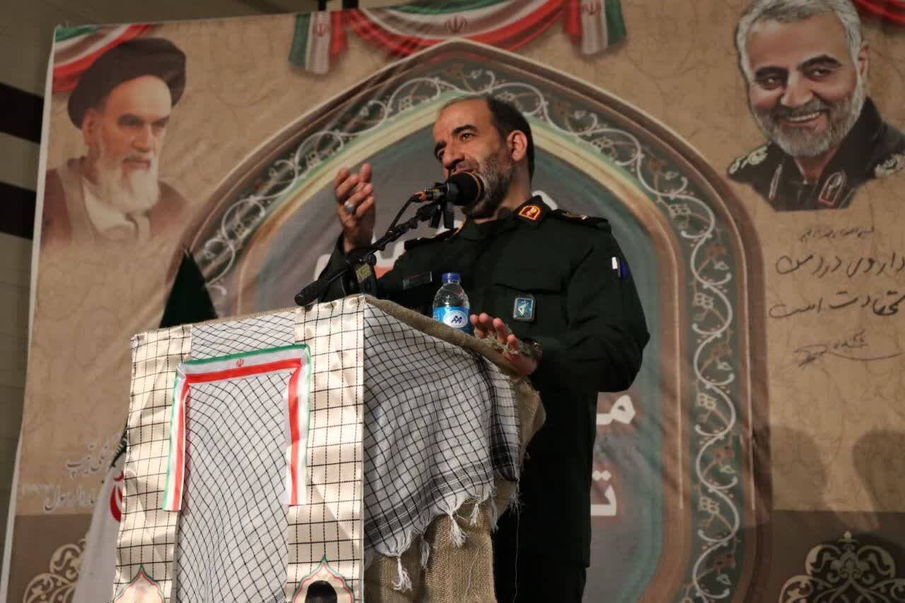 اسلامي،دشمن،فرهنگي،جامعه،شهدا،سردار،سپاه،زميني،تبيين،حفظ،نيروي