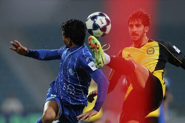 استقلال با ساپینتو به بن بست رسیده است/ او بلای جان آبی‌پوشان است