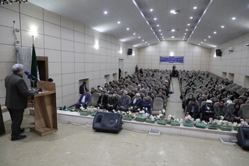 ورمقانی:فاصله گرفتن از تعلقات دنیوی از عوامل اثرگذار در قبولی نماز است