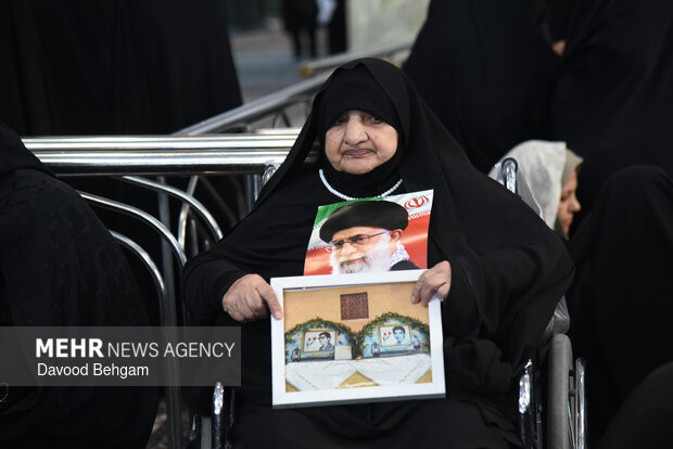 اربعین شهدای فتنه آمریکایی و صهیونیستی در مشهد