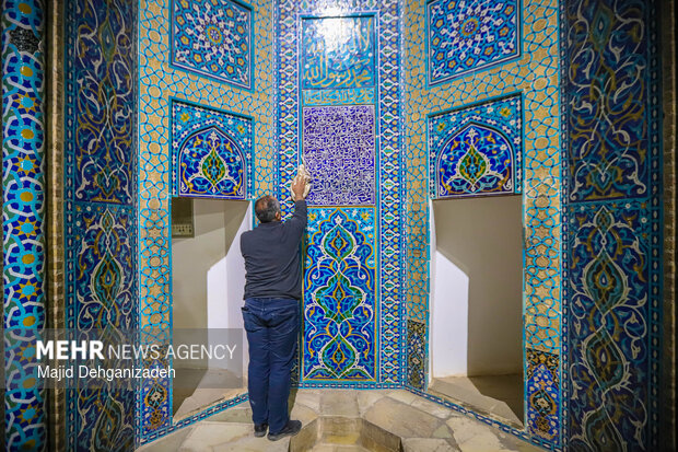 غبار روبی مسجد جامع کبیر یزد در آستانه ماه رمضان