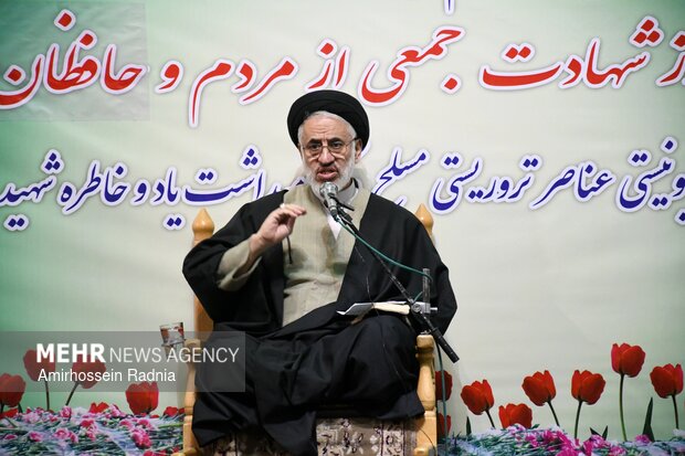 اربعین شهدای شبه کودتای دی ماه در بیرجند