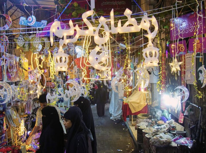 جهان آماده فرارسیدن ماه ضیافت خداوند