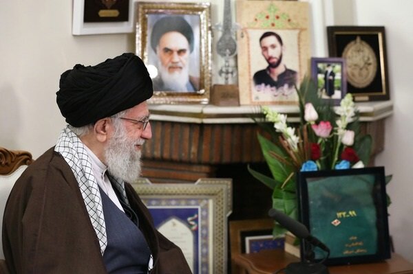 داستان کوتاه یک زندگی که در آشوب پایان یافت