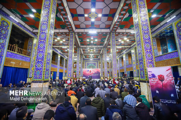 مراسم چهلم شهدای حوادث ۱۸ و ۱۹ دی‌ماه در یزد