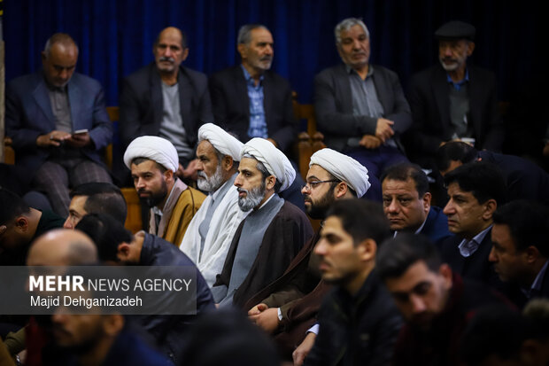 مراسم چهلم شهدای حوادث ۱۸ و ۱۹ دی‌ماه در یزد