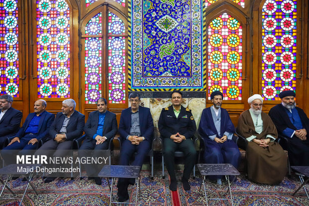 مراسم چهلم شهدای حوادث ۱۸ و ۱۹ دی‌ماه در یزد