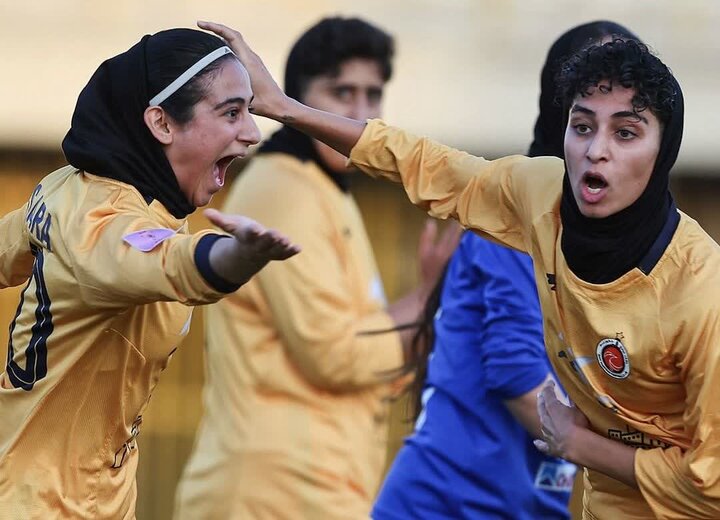 رقابت پایاپای خاتون و گلگهر تا آخرین بازی برای کسب جام