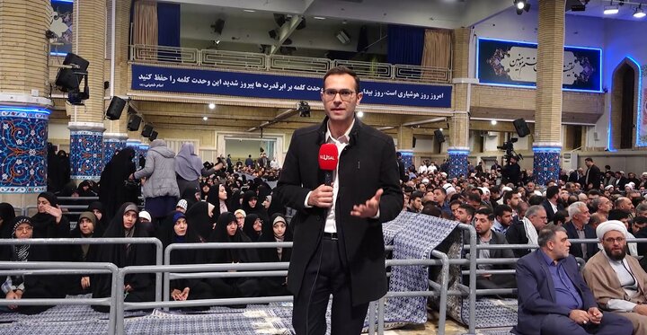 Türk gazeteci, Ayetullah Hamaney’nin Tebrizlilerle buluşmasına dair gözlemlerini aktardı