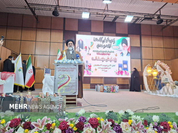 اهدای ۱۲۰میلیاردجهیزیه و لوازم گرمایشی به خانواده های نیازمند کهگیلویه