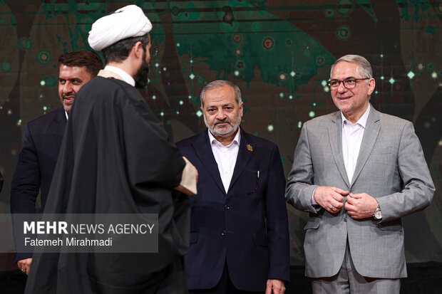 اختتامیه بیست‌وسومین جشنواره ملی کتاب رشد