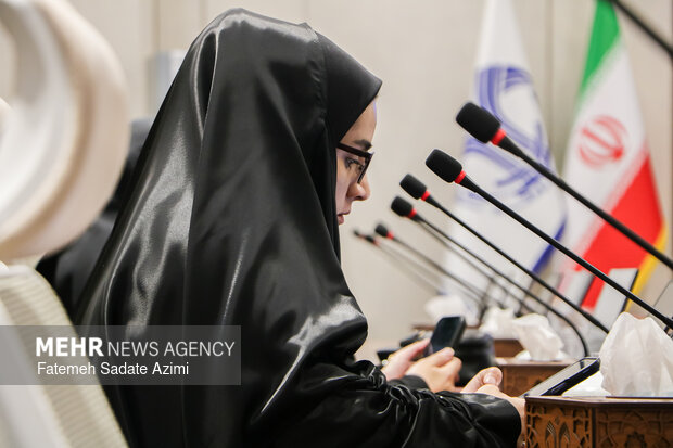 کرسی آزاداندیشی بیانیه گام دوم انقلاب و مسئله سبک زندگی