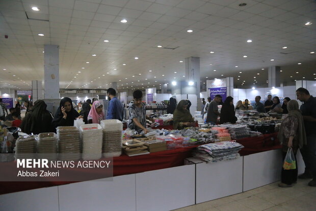 گشایش اولین نمایشگاه ضیافت  در شهر بندرعباس