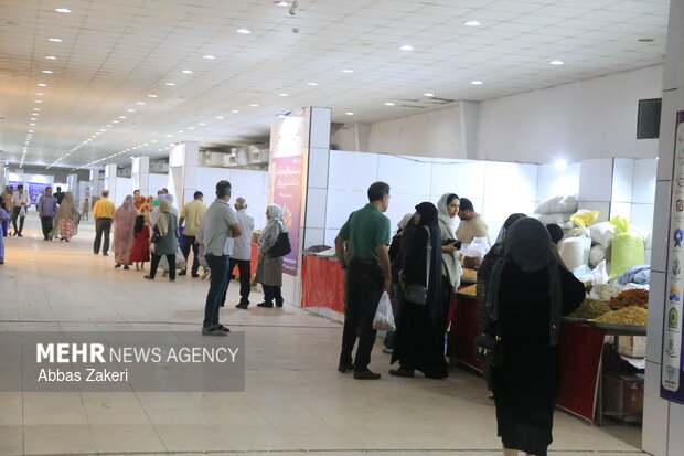 گشایش اولین نمایشگاه ضیافت  در شهر بندرعباس