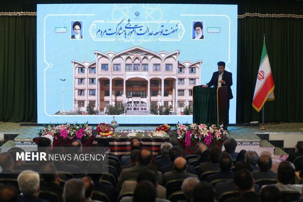 نشست «نهضت توسعه عدالت آموزشی با مشارکت مردم لرستان» با حضور رئیس‌جمهور