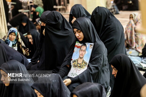 چهلم شهدای فتنه آمریکایی صهیونی در حرم بانوی کرامت