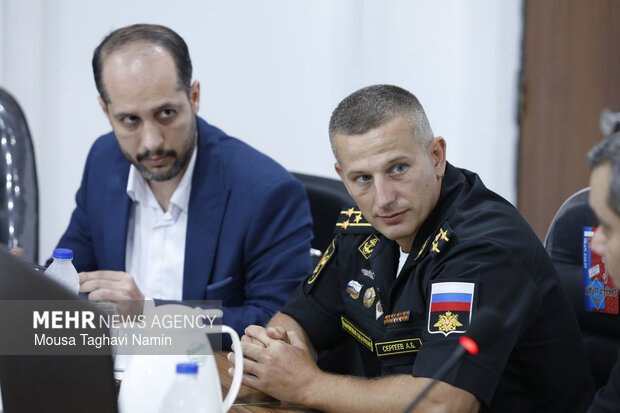 نشست توجیهی رزمایش مرکب دریایی ایران و روسیه در بندرعباس