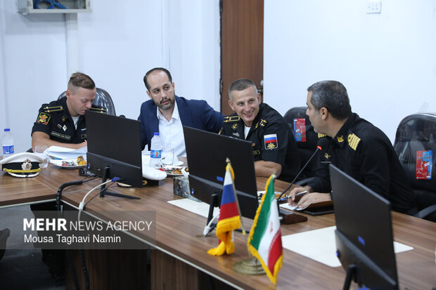 نشست توجیهی رزمایش مرکب دریایی ایران و روسیه در بندرعباس