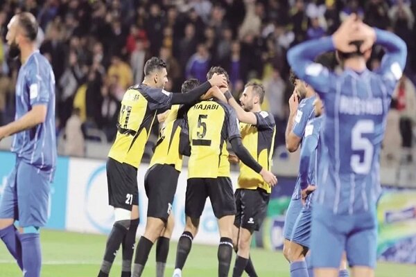 دقيقه،الحسين،استقلال،تيم،ابو،نهايي،مرحله،ديدار،بازيكن،گل،نتي ...