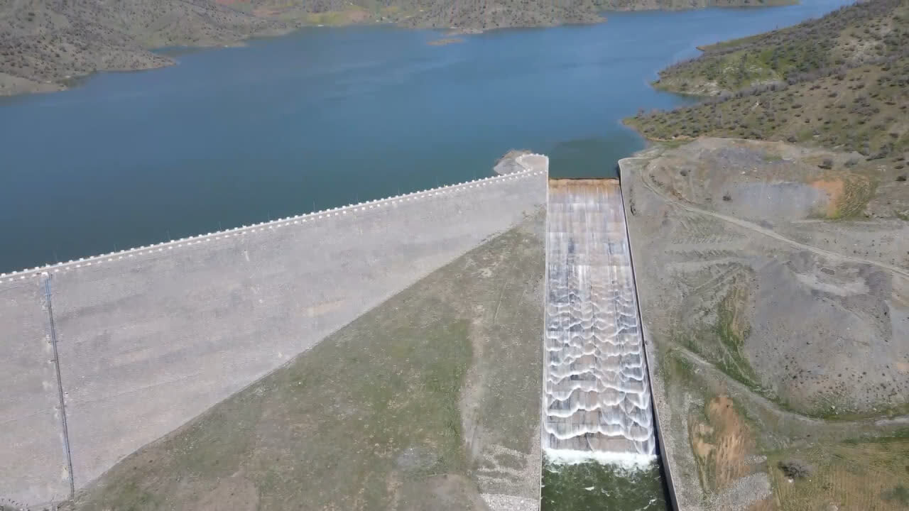 آب،سد،سرريز،منابع،گاران