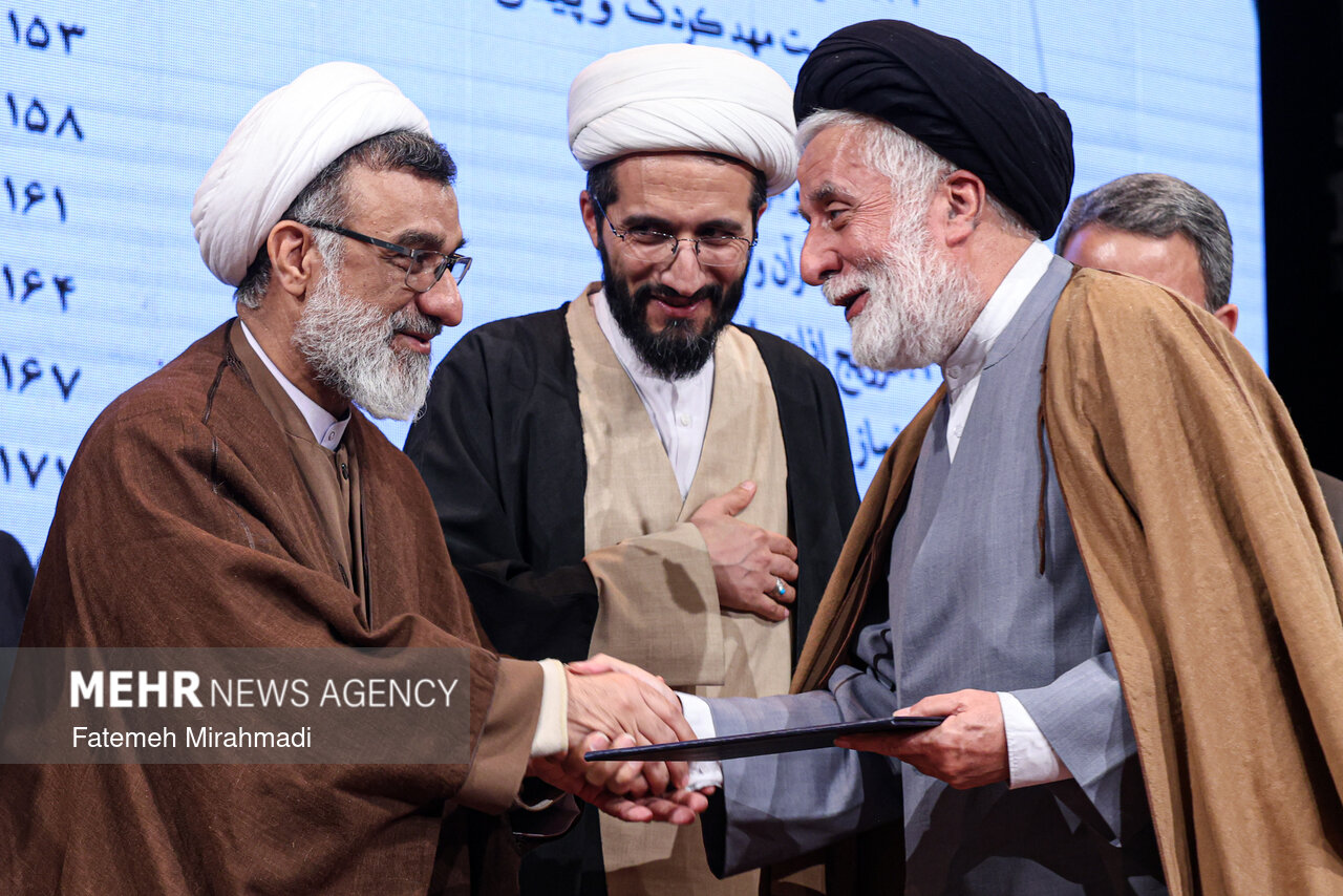 اختتامیه بیست‌وسومین جشنواره ملی کتاب رشد