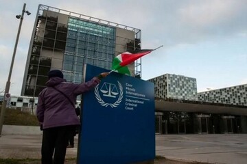 شكوى جنائية تلاحق رئيسي فيفا ويويفا