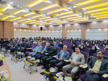 دانش‌آموزان با تکیه بر علم و ایمان، آینده روشن کشور را رقم می‌زنند